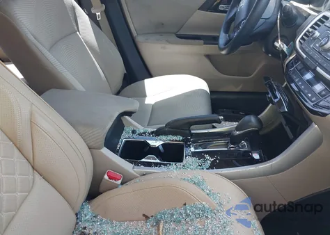 2016 Honda Accord Lx z USA, uszkodzony, nr VIN 1HGCR2F34GA106540